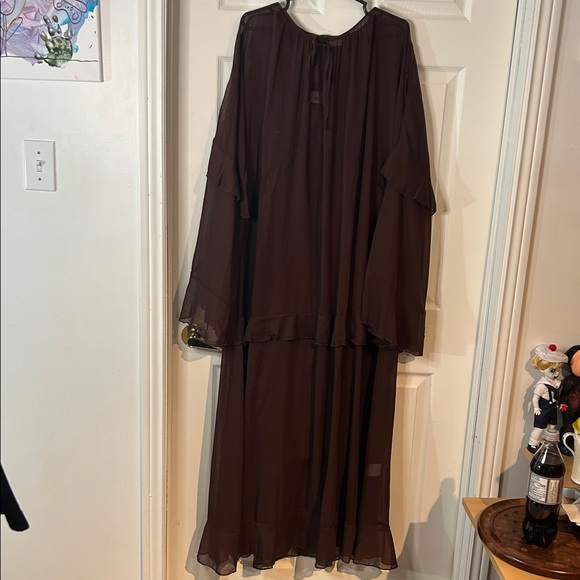 NWT Brown Sheer Maxi Dress with Flowy Sleeves size M/L - Picture 5 of 16